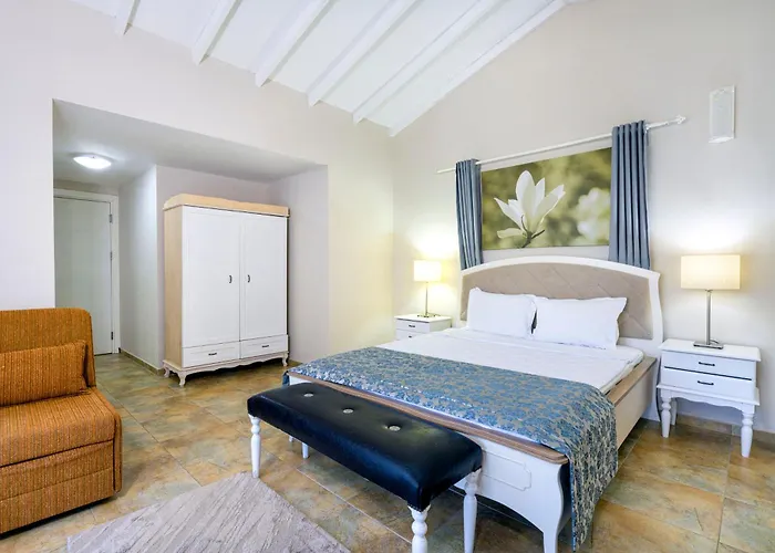 Alya Butik * Turunç