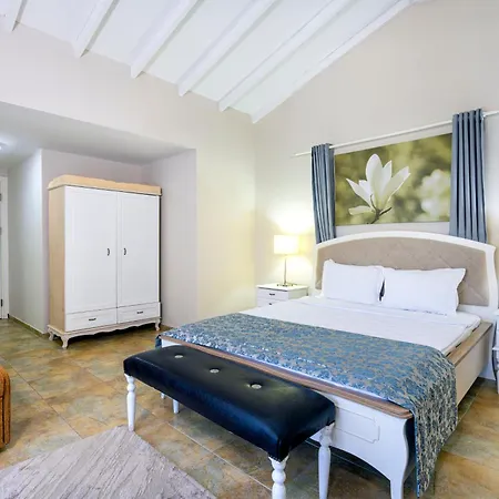 Alya Butik * Turunç